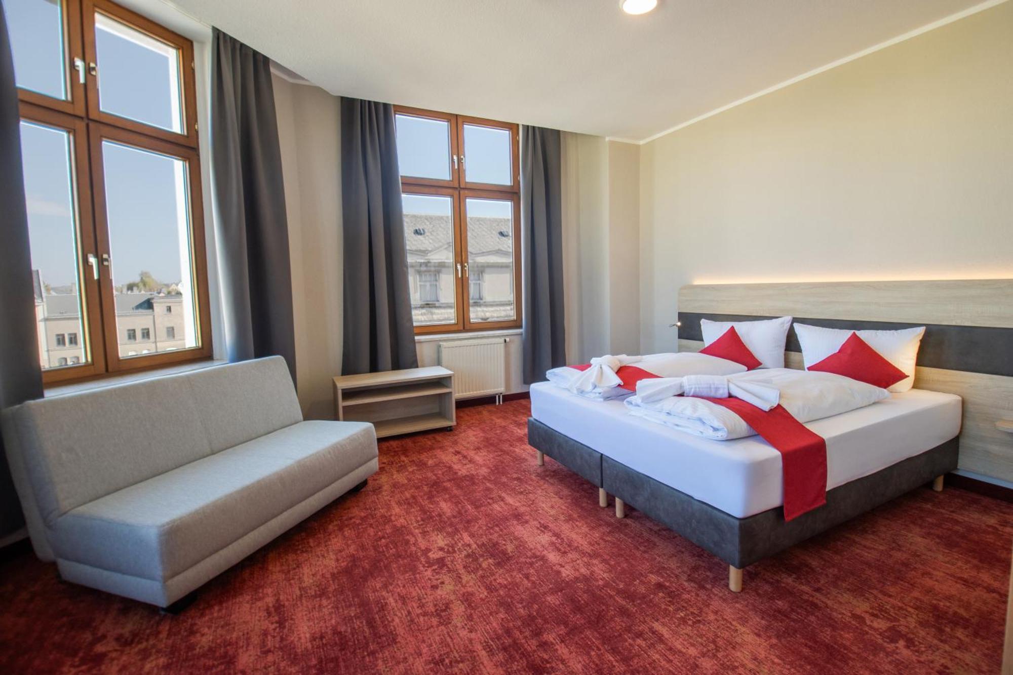 Hotel Lengenfelder Hof Lengenfeld  Bagian luar foto